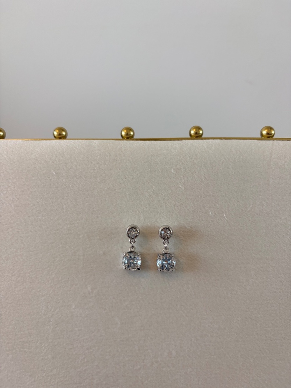 warovski Two-Stone Round Drop Earrings Silver Tone
